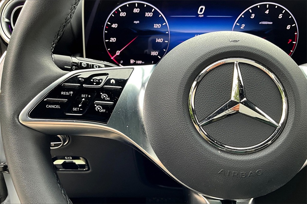 2025 Mercedes Benz GLC 300 4MATIC photo 19