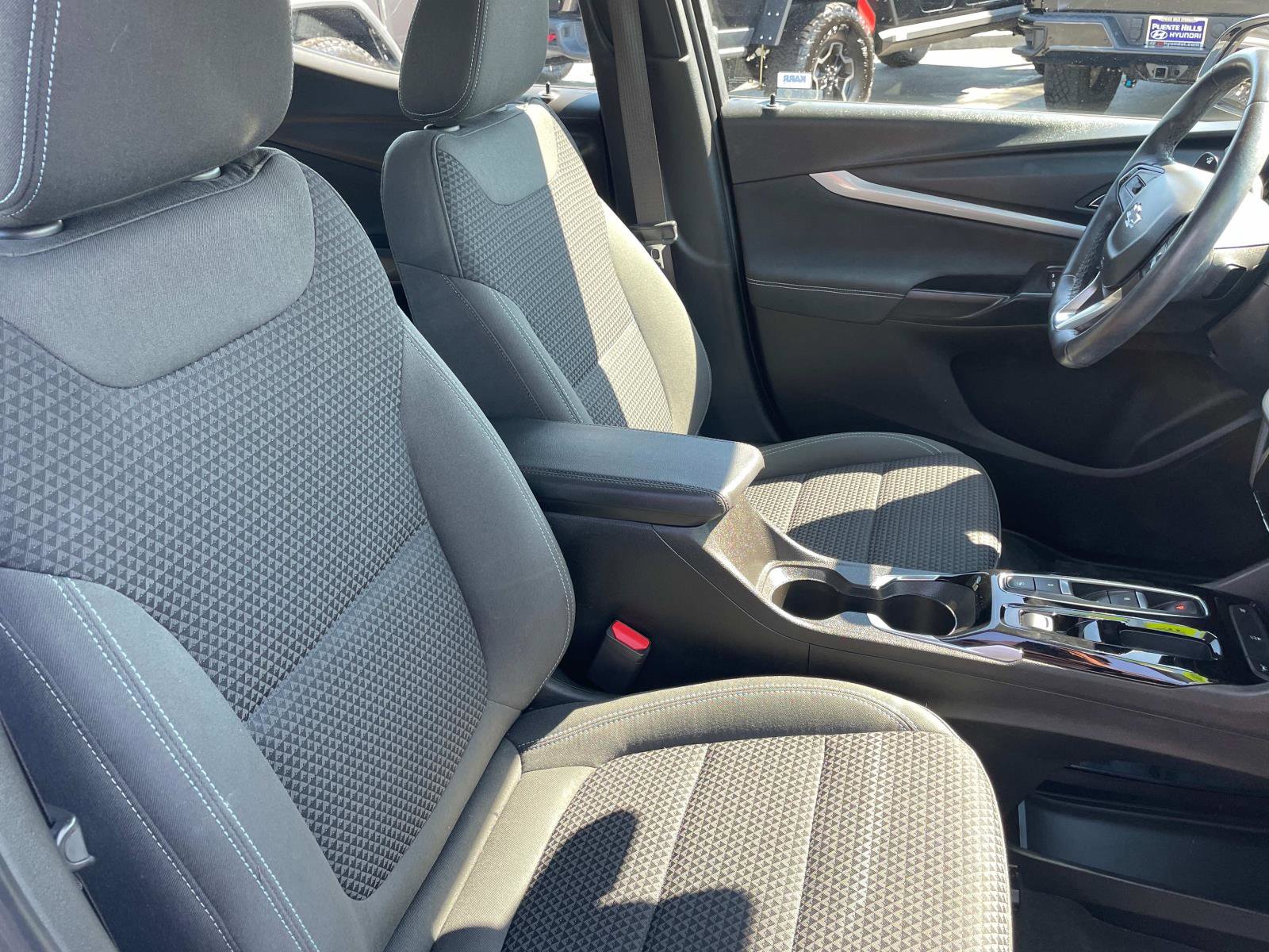 2022 Chevrolet Bolt EUV photo 27
