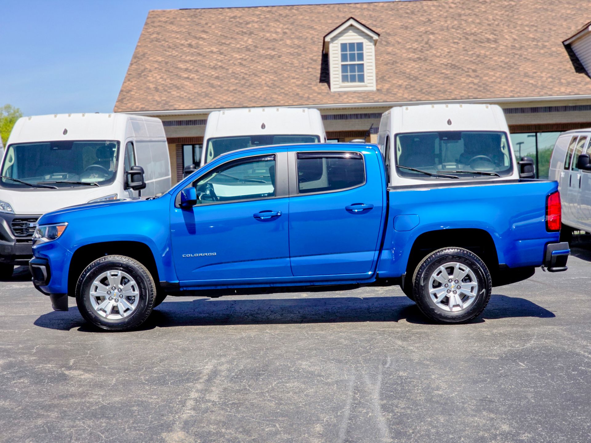 2022 Chevrolet Colorado LT photo 6