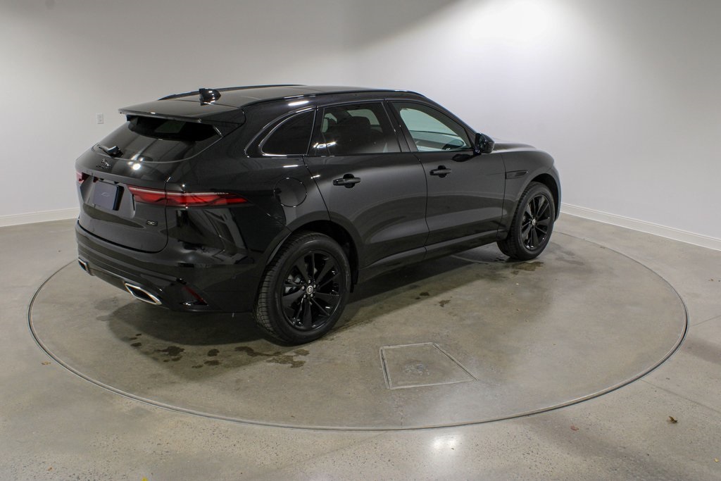 2026 Jaguar F-PACE P400 R-Dynamic S photo 2