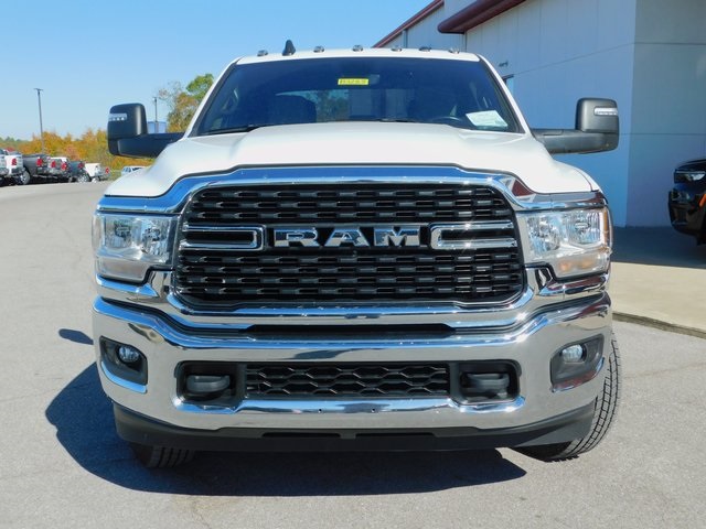 2024 Ram 3500 Big Horn photo 3