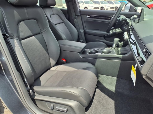 2025 Honda Civic Hatchback Hybrid Sport Touring photo 4