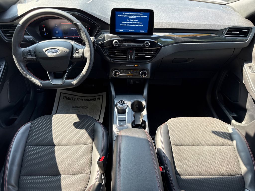 2025 Ford Escape ST-Line photo 21