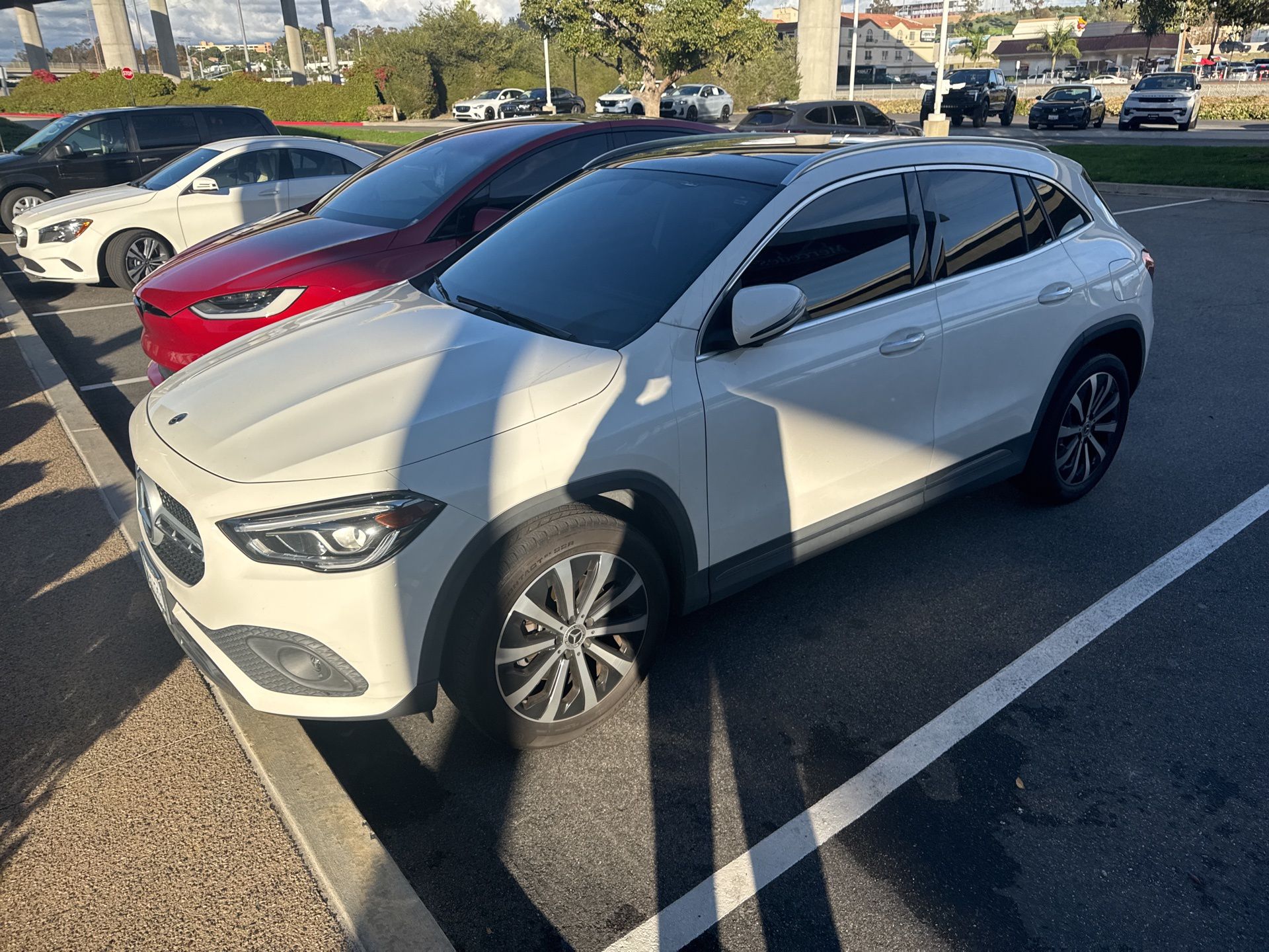 2022 Mercedes-Benz GLA GLA250's photo