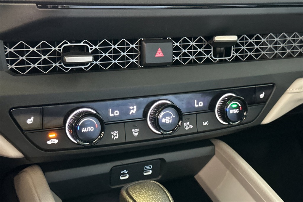 2025 Honda Accord SE photo 19