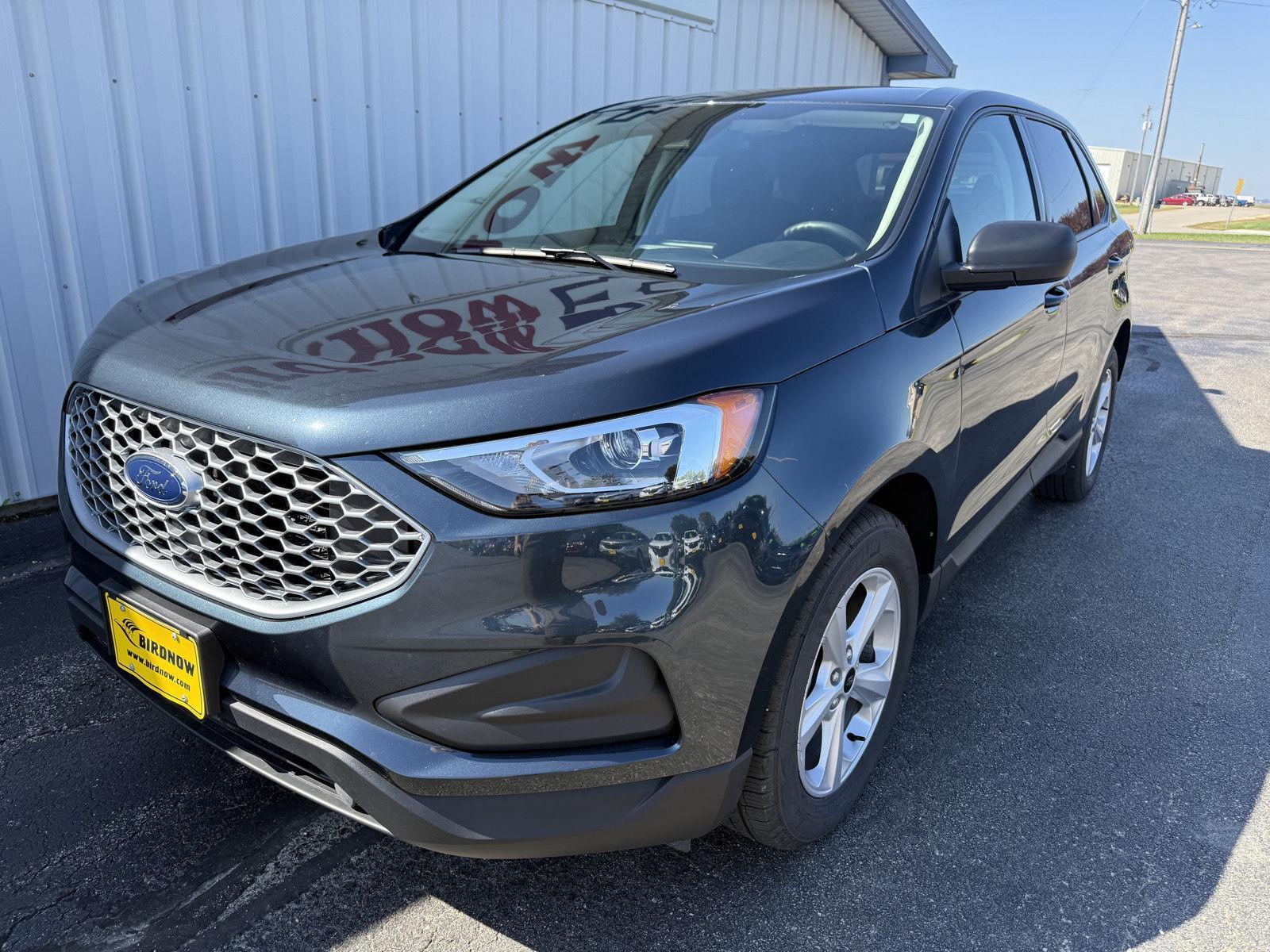 2024 Ford Edge SE photo 4