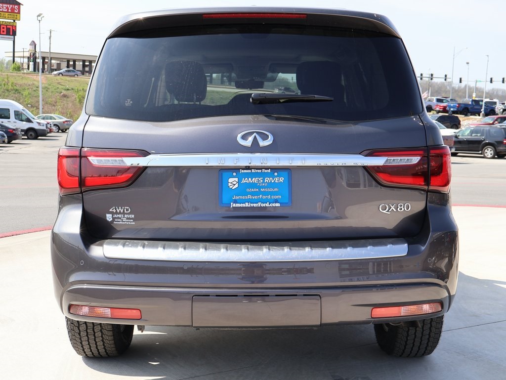 2024 Infiniti QX80 Luxe photo 2