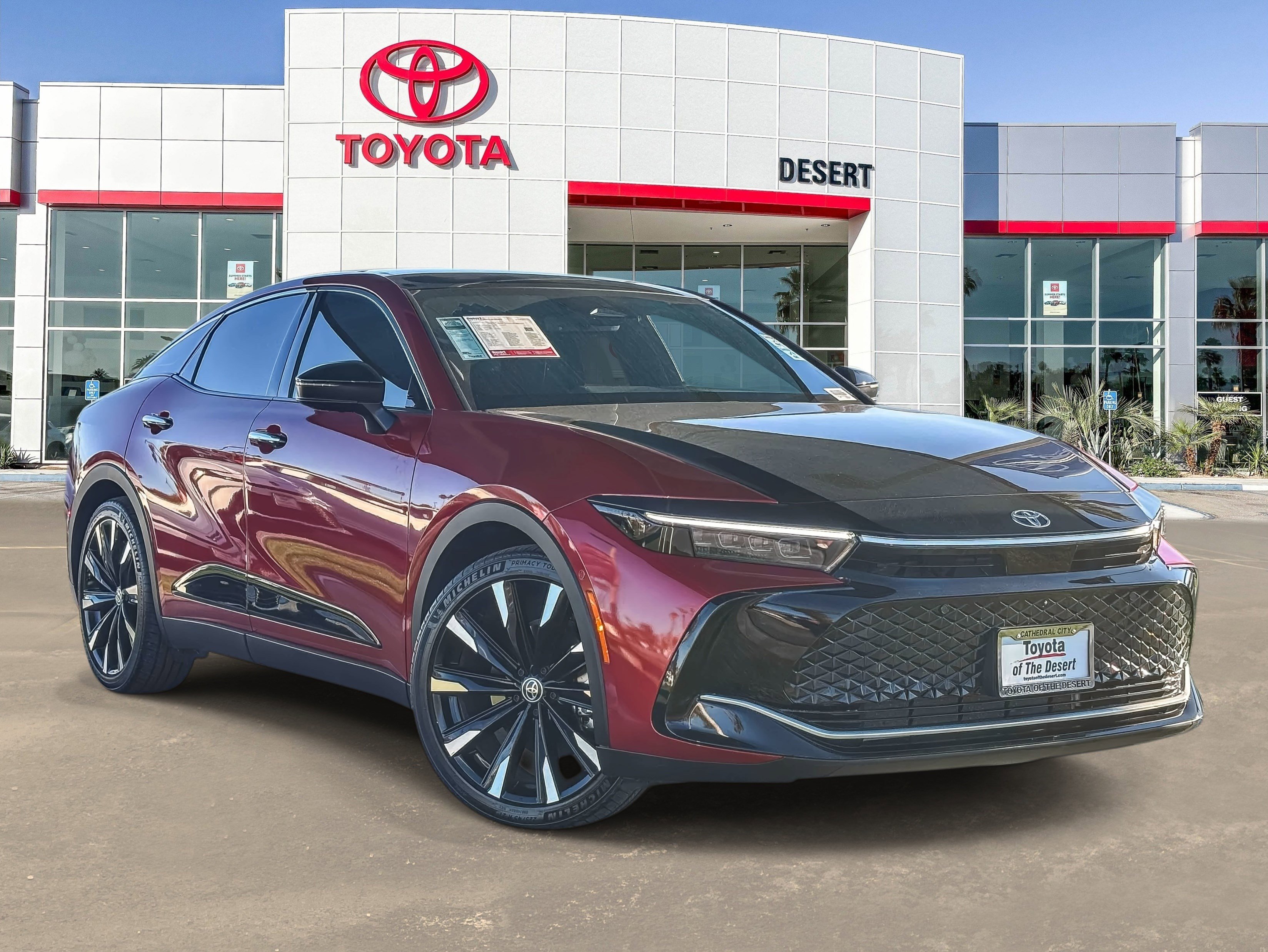 2023 Toyota Crown Platinum's photo