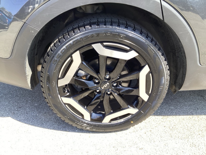2024 Kia Telluride EX photo 9
