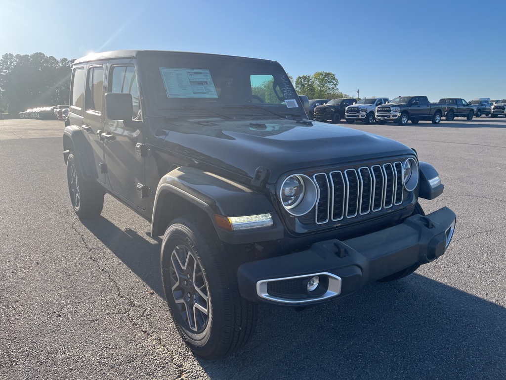 2025 Jeep Wrangler Sahara photo 3