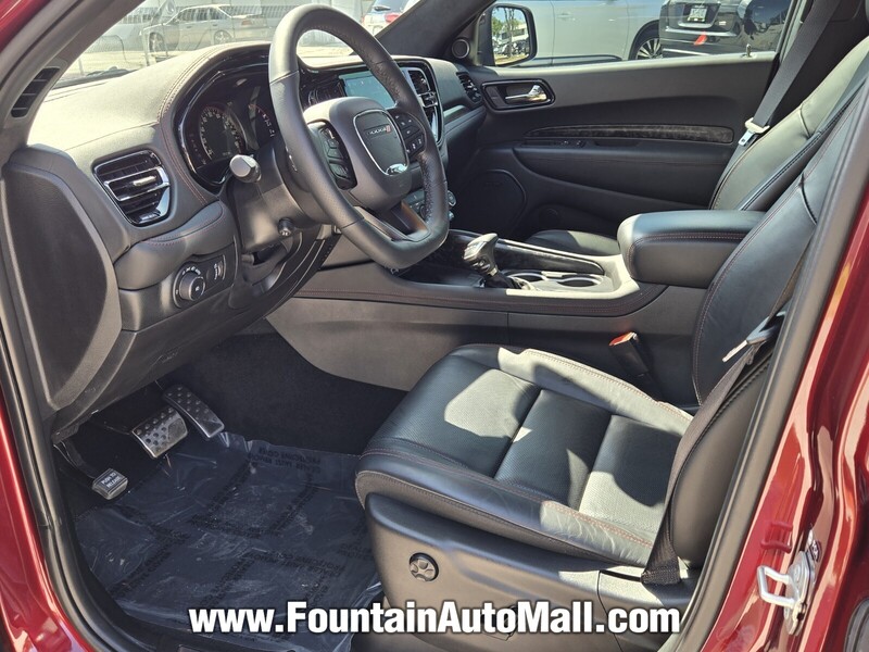 2023 Dodge Durango R/T Premium photo 9