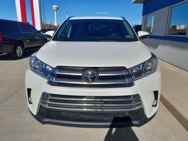 2019 Toyota Highlander Limited Platinum photo 4