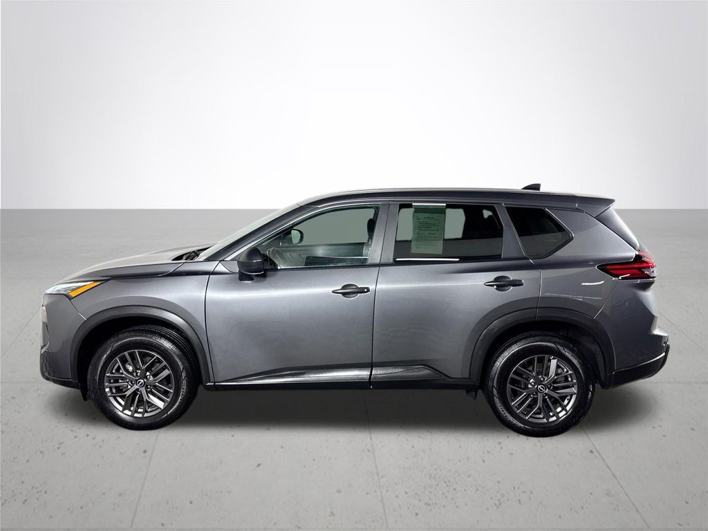 2024 Nissan Rogue S photo 9