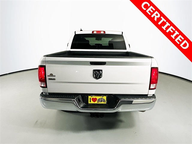 2022 Ram 1500 Classic SLT photo 5