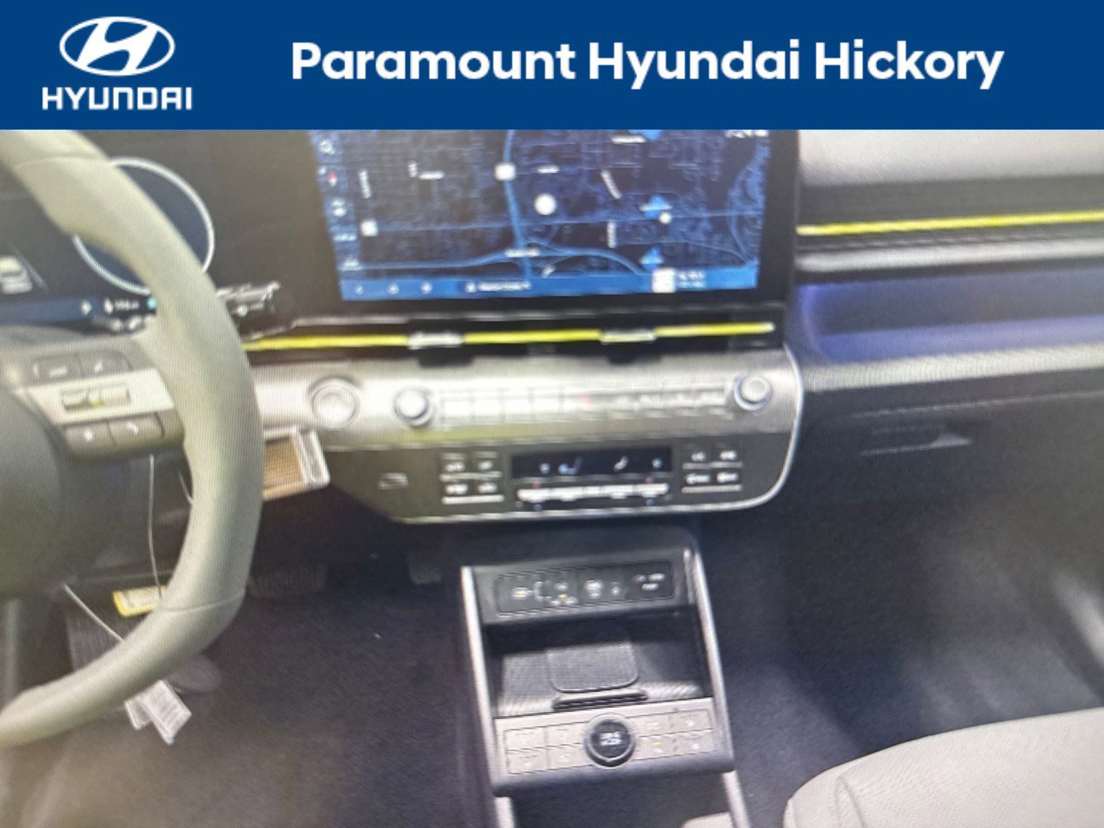 2024 Hyundai Kona Electric Limited photo 5