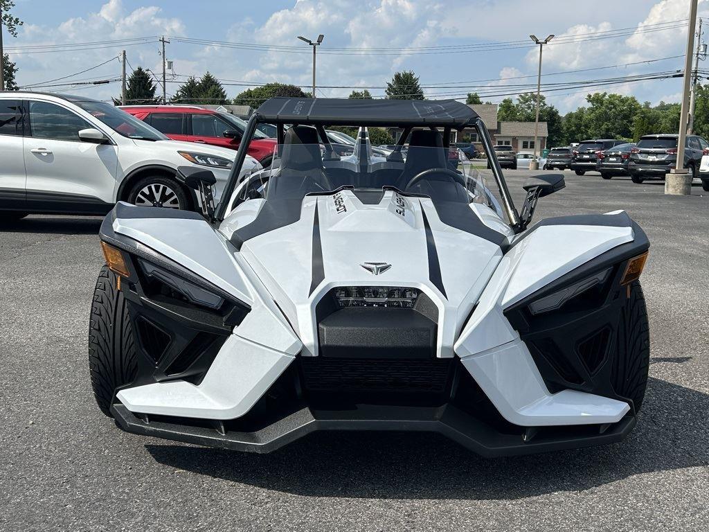 2022 Slingshot Slingshot Manual photo 2