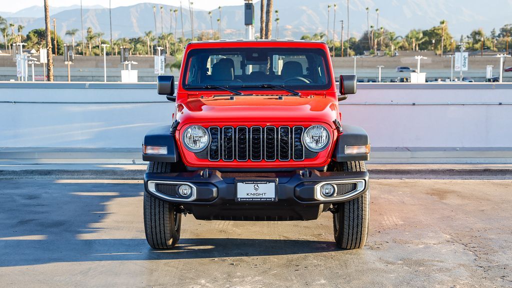 2025 Jeep Gladiator Sport S photo 3