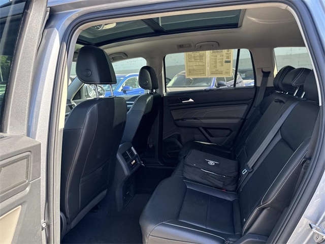 2022 Volkswagen Atlas V6 SE Technology photo 12