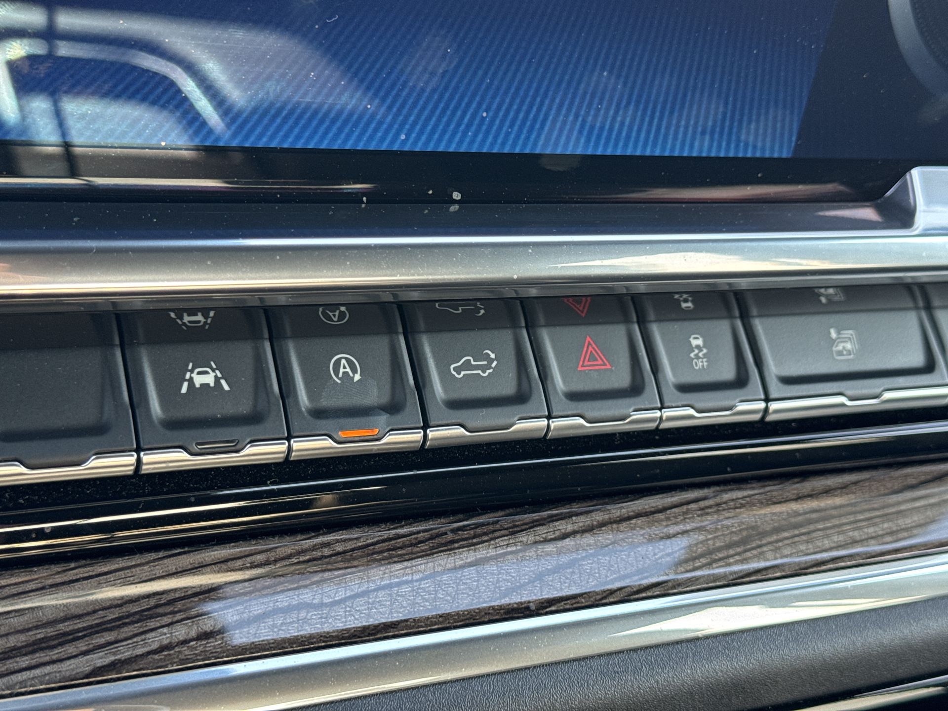 2025 Chevrolet Silverado 1500 LT photo 18