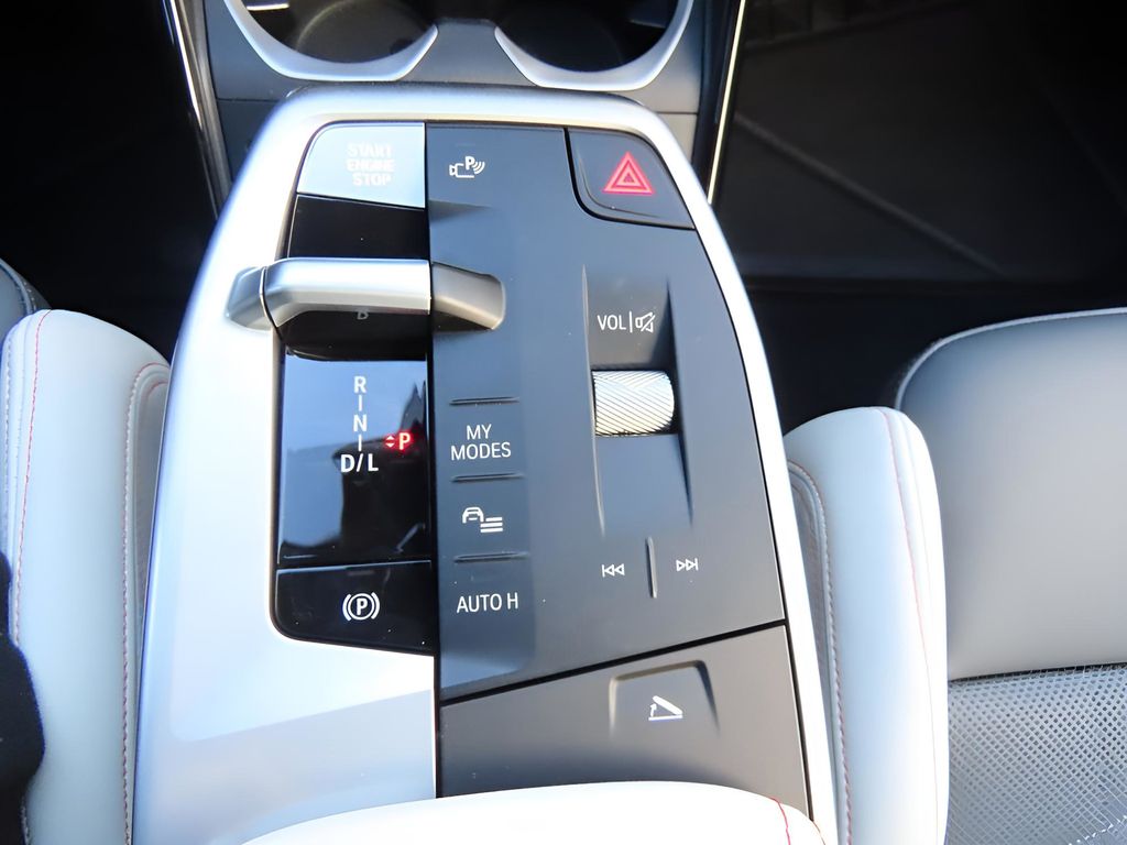 2025 Bmw X2 xDrive28i photo 27