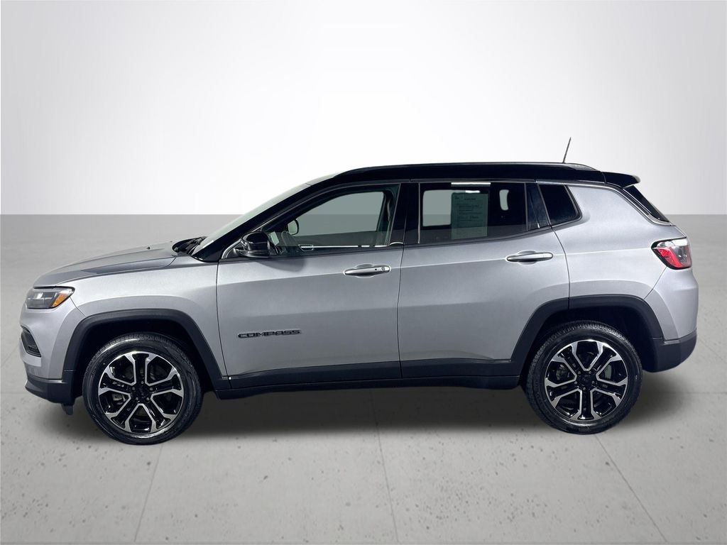 2023 Jeep Compass Limited photo 5