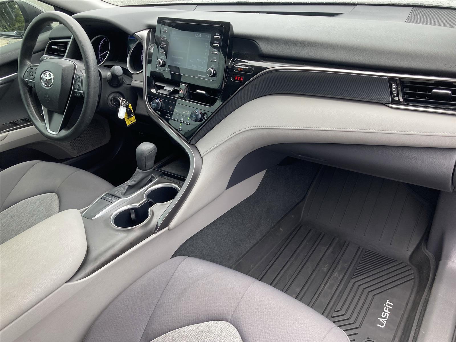 2024 Toyota Camry LE photo 26