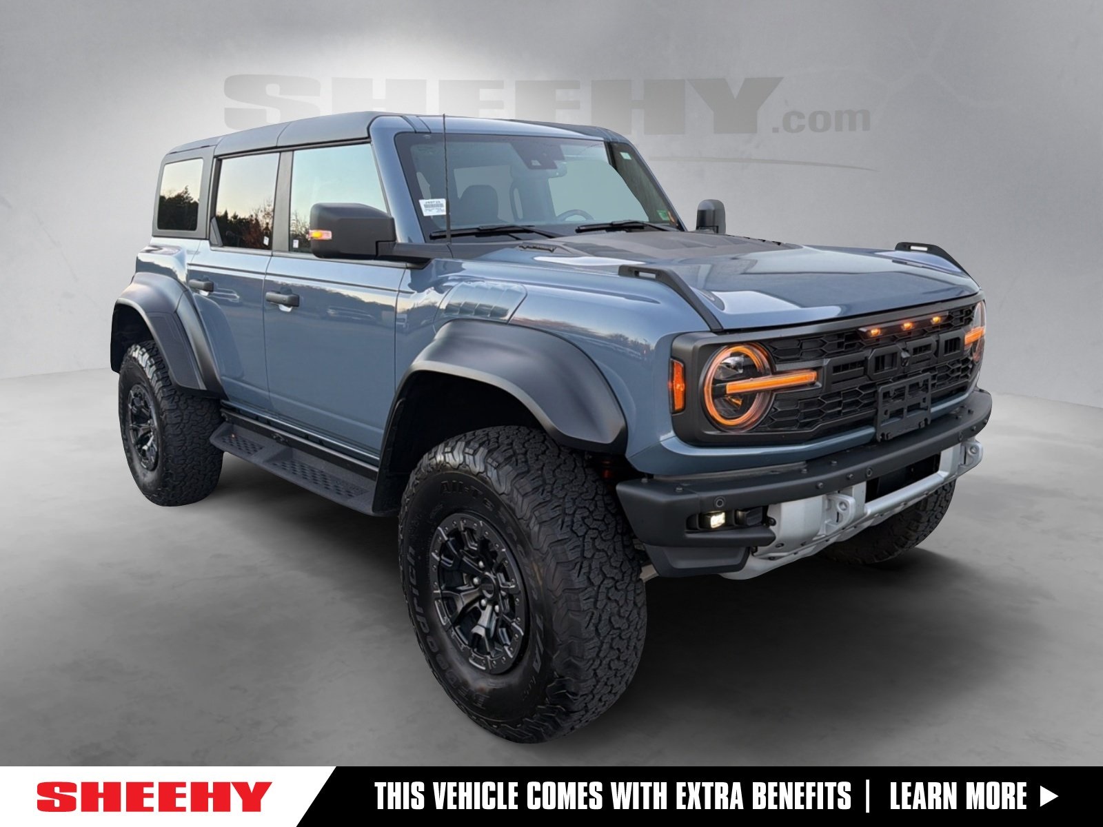 2023 Ford Bronco 4-Door Raptor's photo