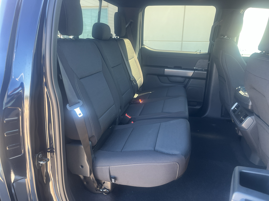 2025 Ford F-150 XLT photo 32