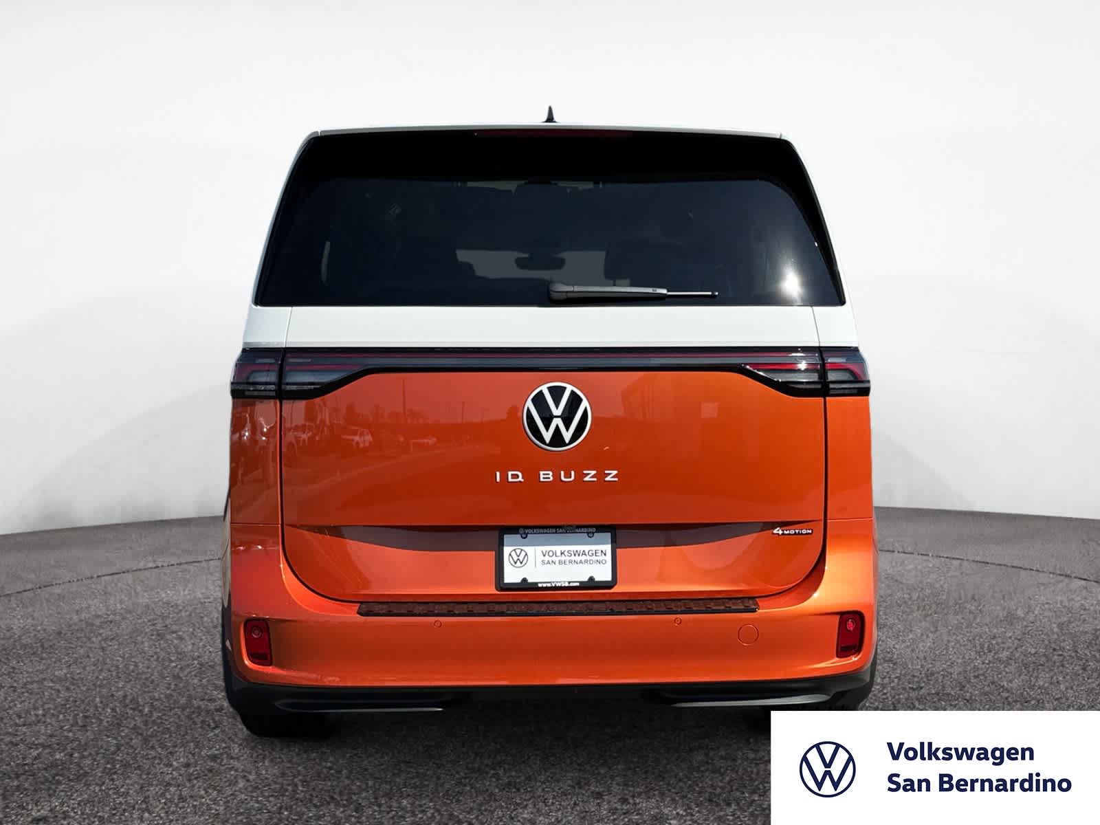 2025 Volkswagen ID. Buzz Pro Plus photo 4