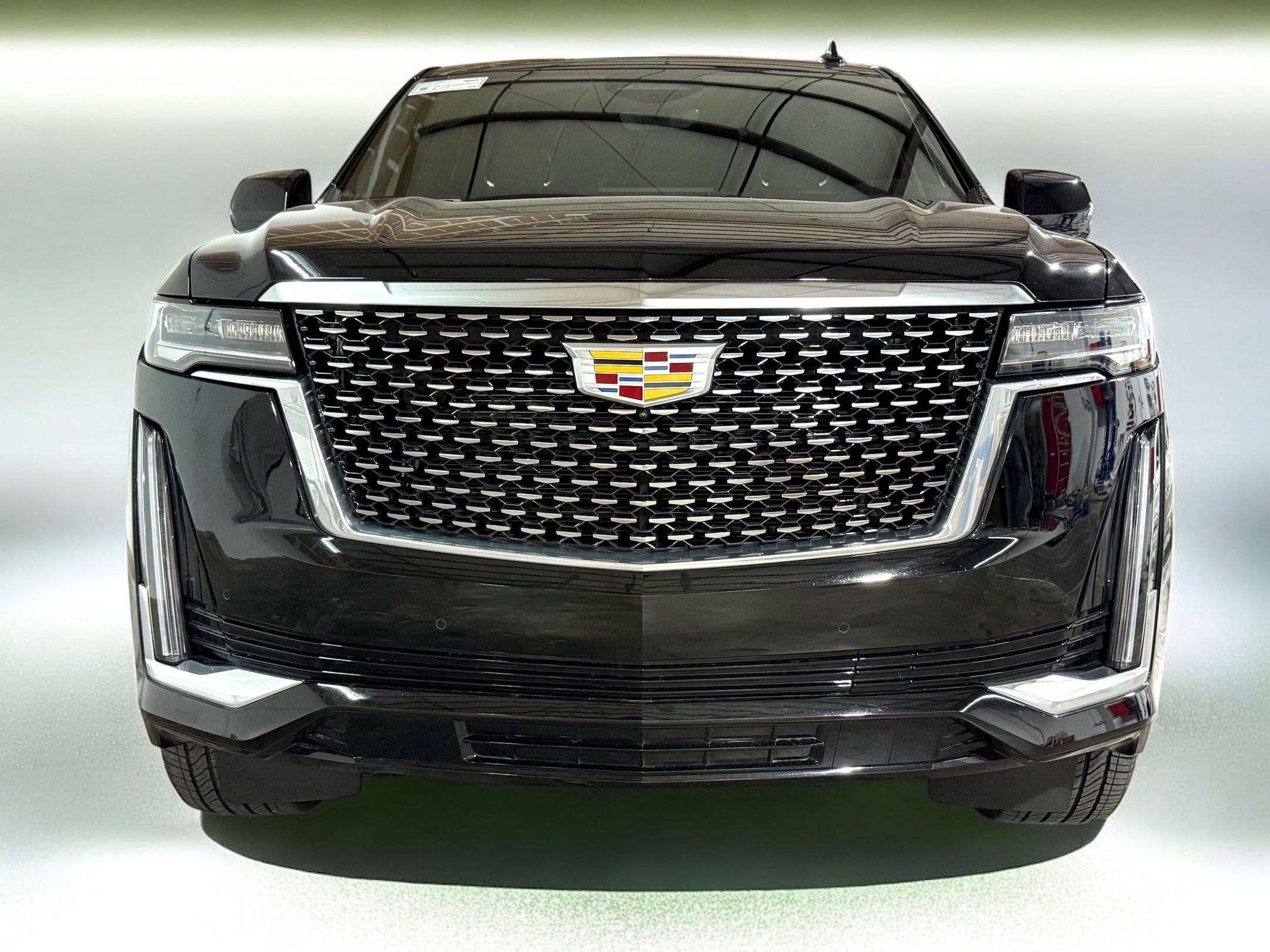 2023 Cadillac Escalade Premium Luxury photo 4