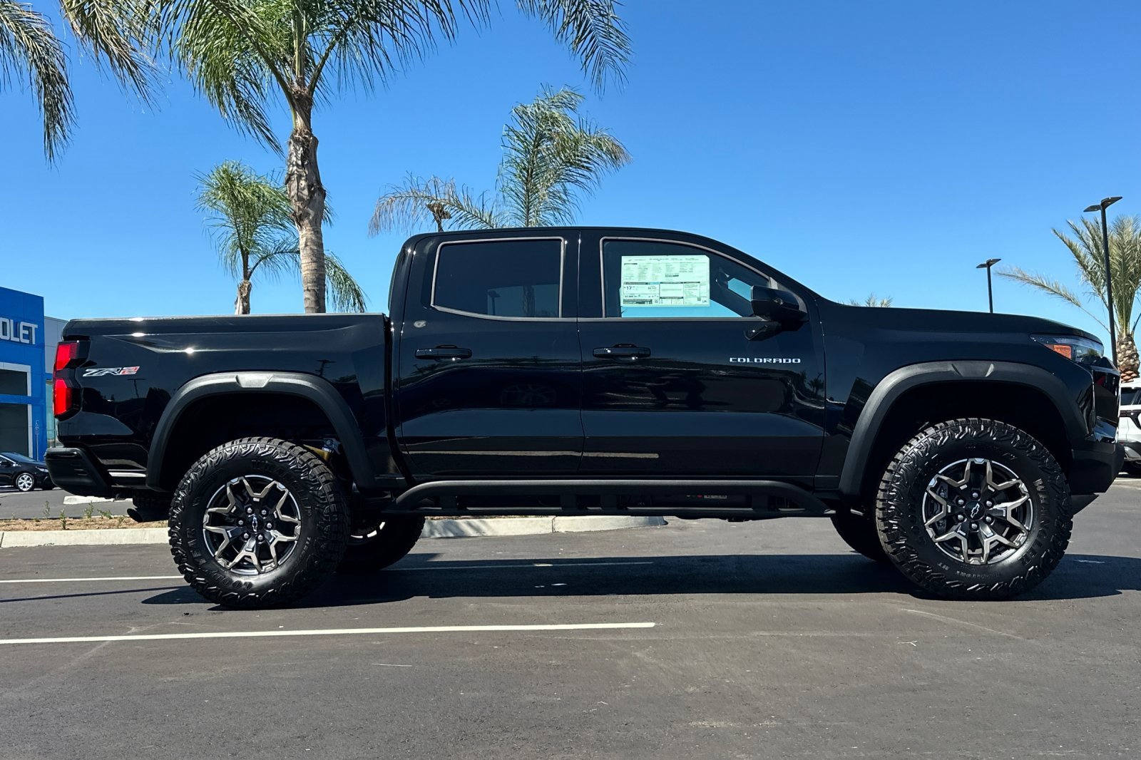2026 Chevrolet Colorado ZR2 photo 3