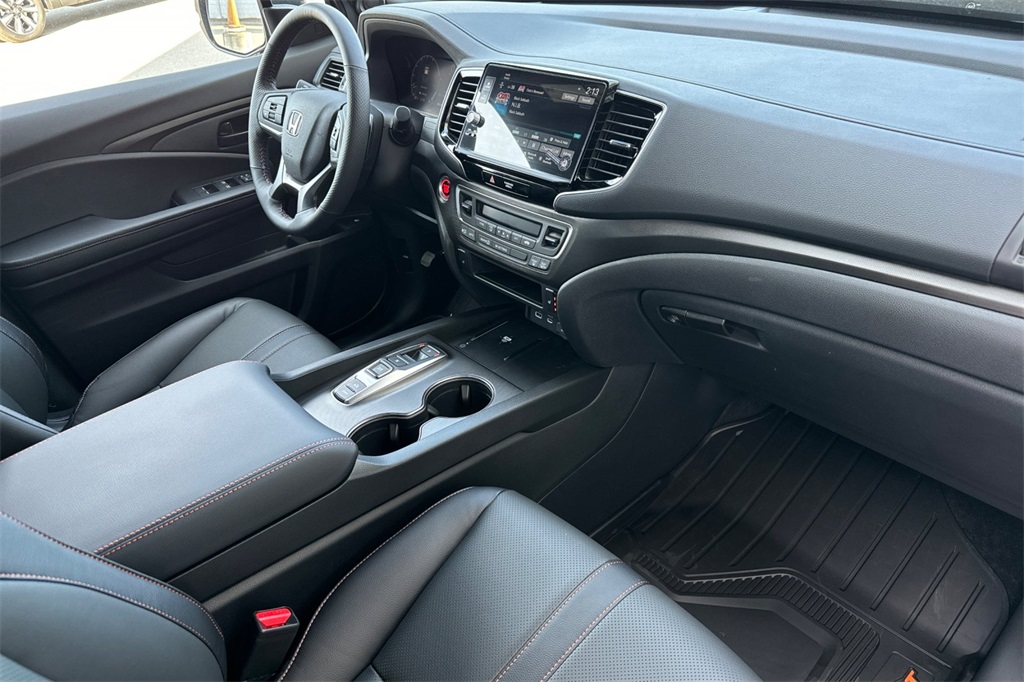 2025 Honda Ridgeline TrailSport photo 16