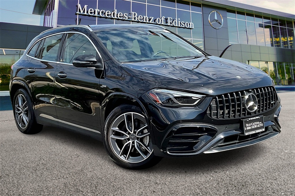2025 Mercedes-Benz GLA GLA35 AMG's photo