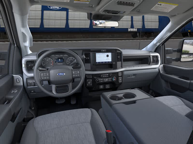 2025 Ford F-350 XL photo 9