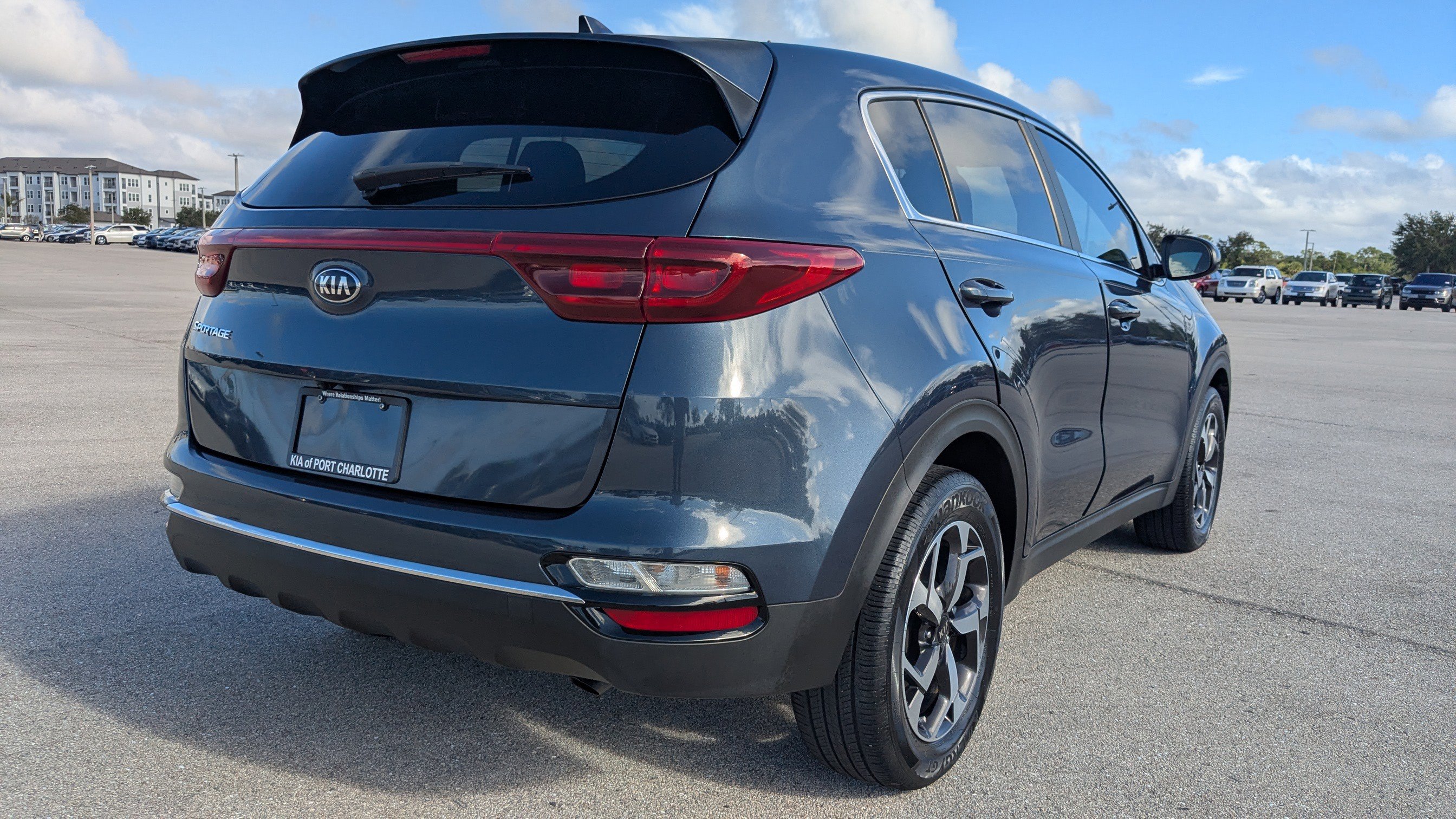 2021 Kia Sportage LX photo 2