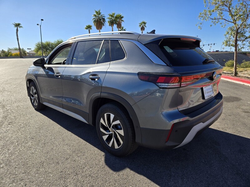 2026 Volkswagen Tiguan S photo 2