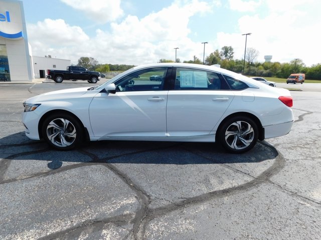 2019 Honda Accord EX-L photo 4
