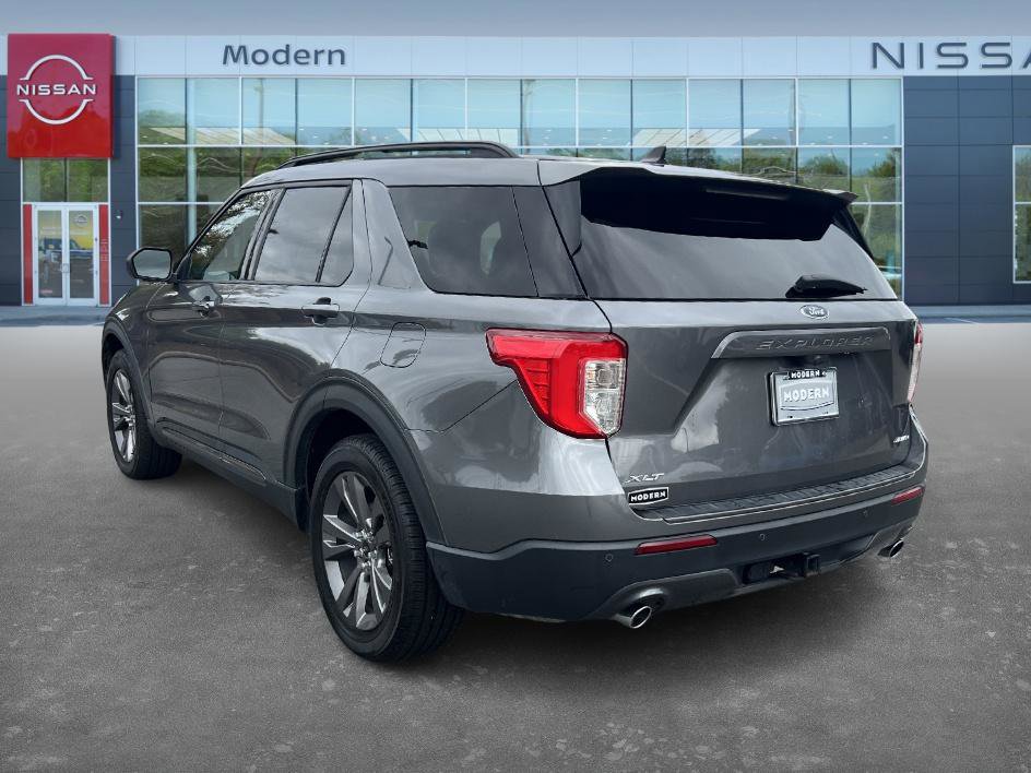 2021 Ford Explorer XLT photo 4