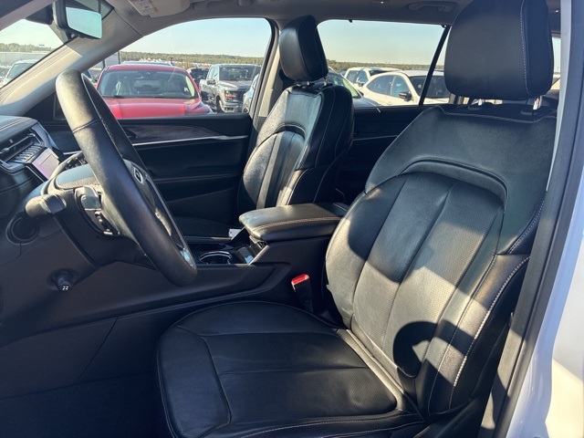 2022 Jeep Grand Cherokee Limited photo 3