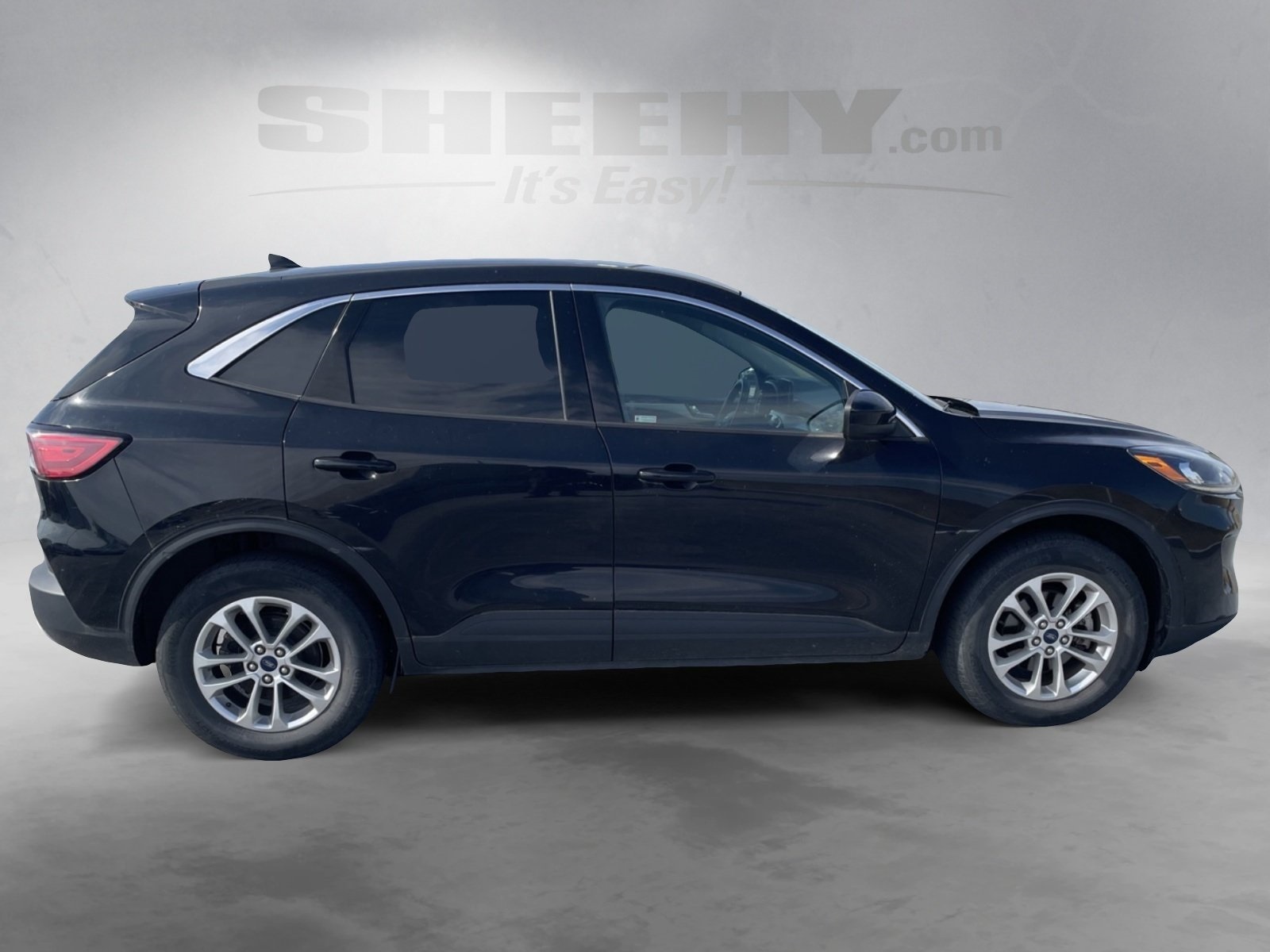 2020 Ford Escape SE photo 6