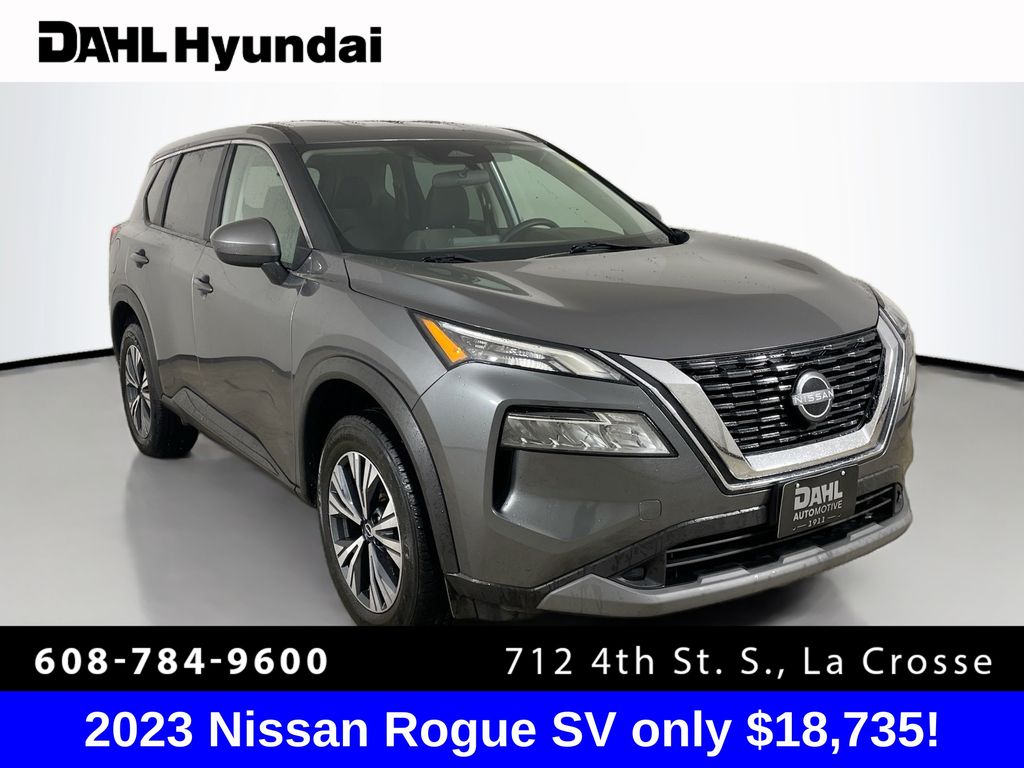 2023 Nissan Rogue SV's photo