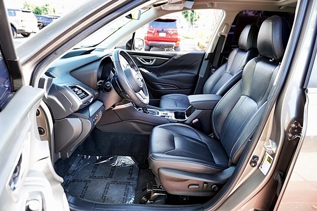 2021 Subaru Forester Limited photo 13