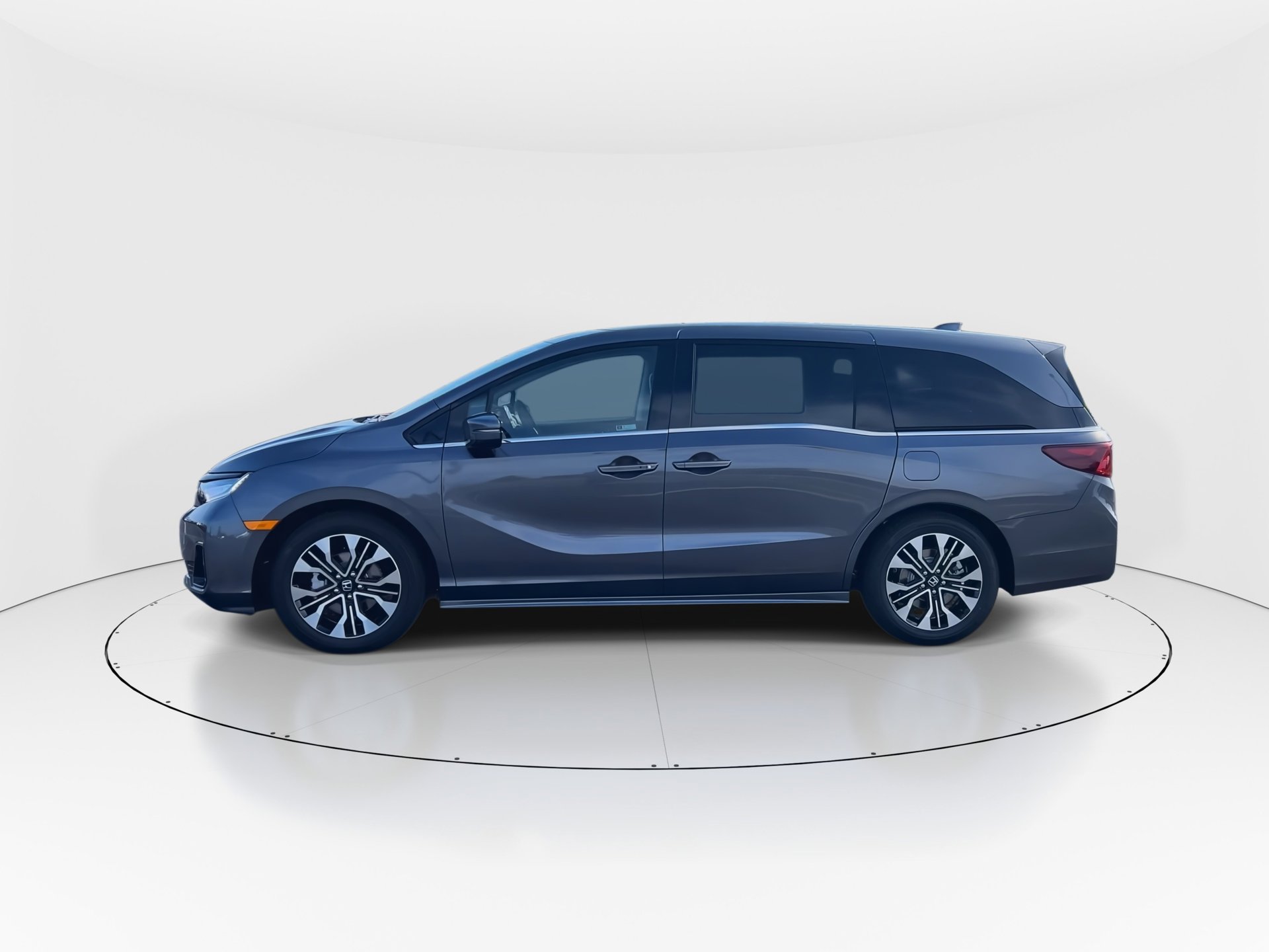 2026 Honda Odyssey Elite photo 4