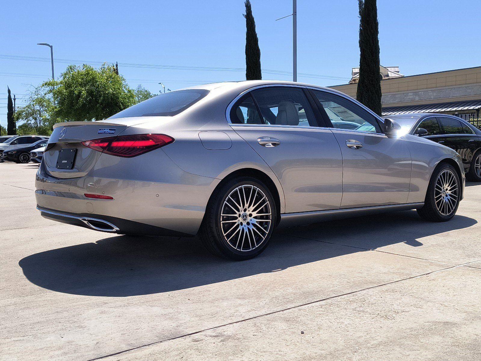 2024 Mercedes Benz C 300 photo 3
