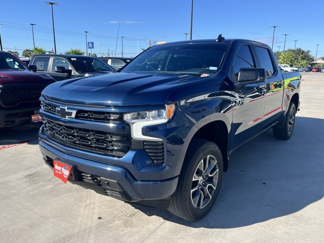 2023 Chevrolet Silverado 1500 RST photo 2