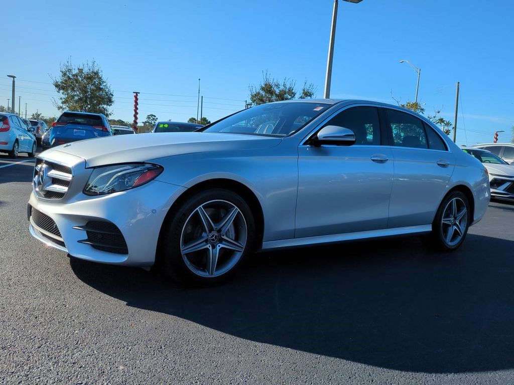 2019 Mercedes-Benz E-Class E450's photo
