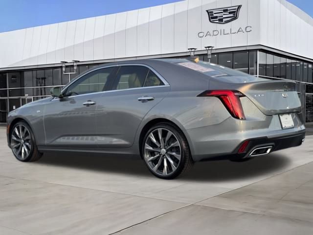 2026 Cadillac CT4 Luxury photo 4