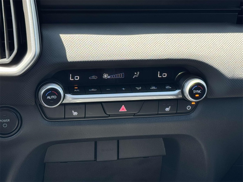 2025 Mazda CX-50 2.5 Select photo 17