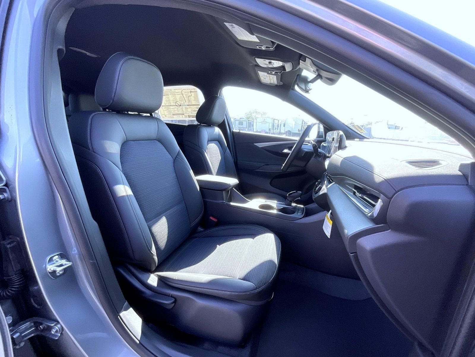 2025 Buick Envista Preferred photo 15