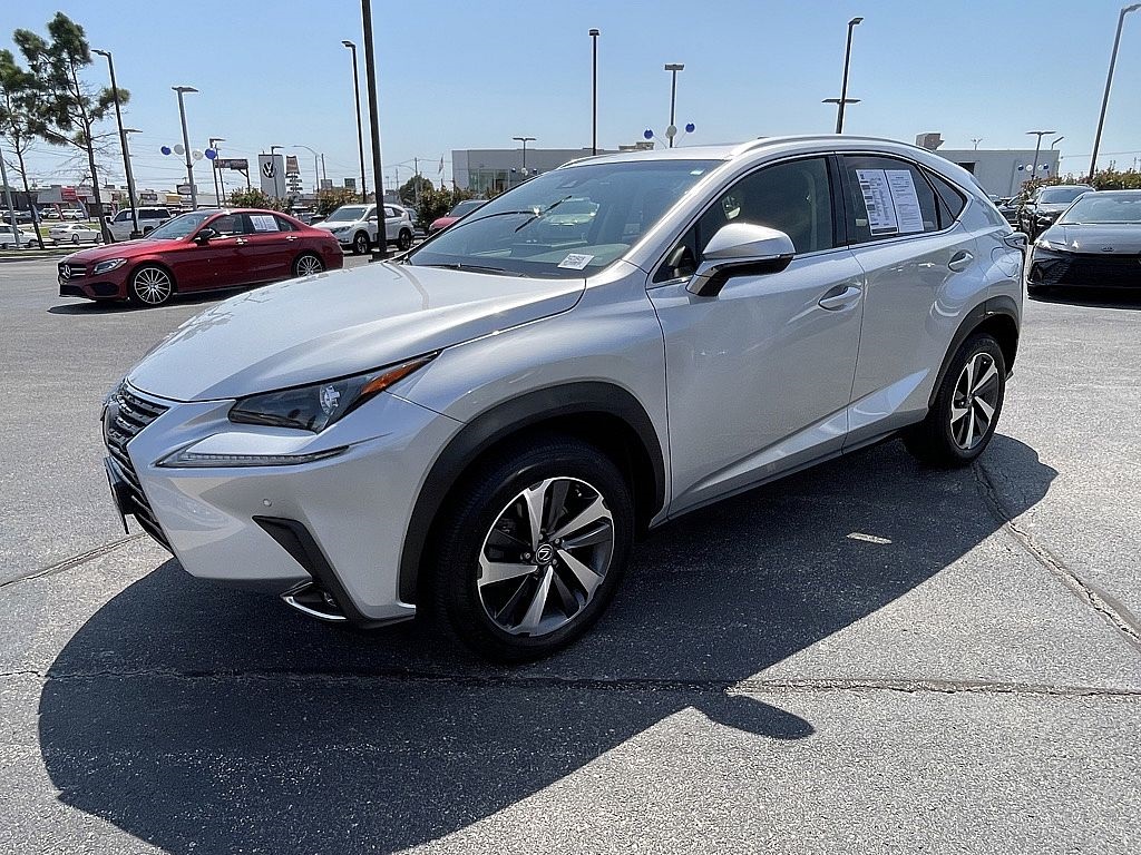 2019 Lexus NX 300 Luxury photo 7